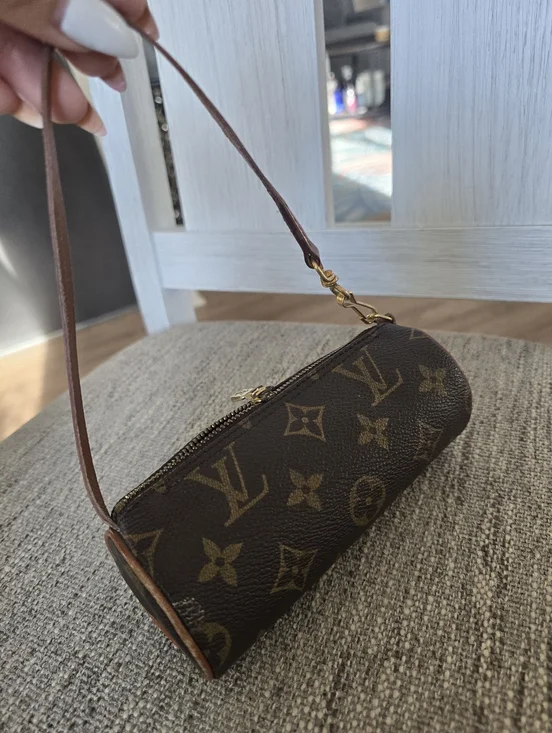 Authentic Louis Vuitton Brown Monogram Mini Papillion Handbag - Picture 6 of 11